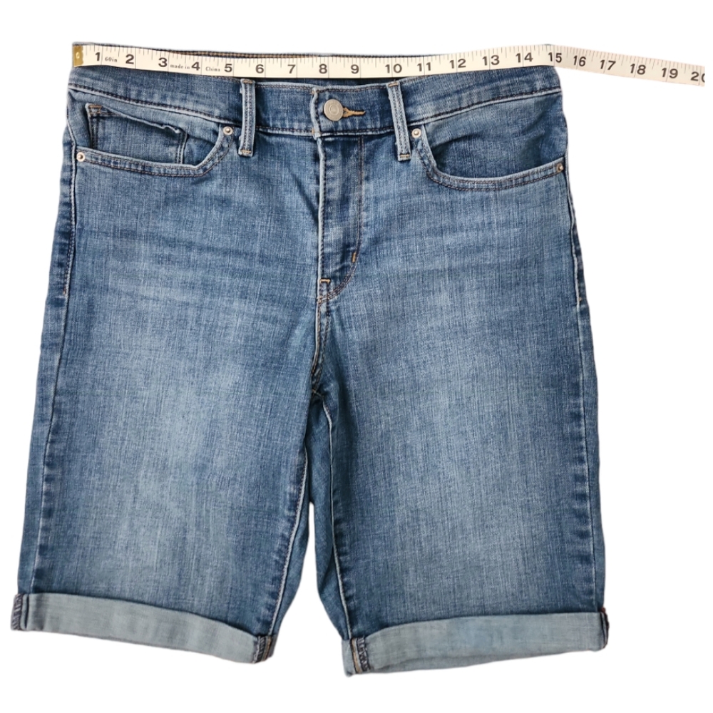 Levi's Bermuda Denim Shorts Sz 30 - Picture 3 of 7
